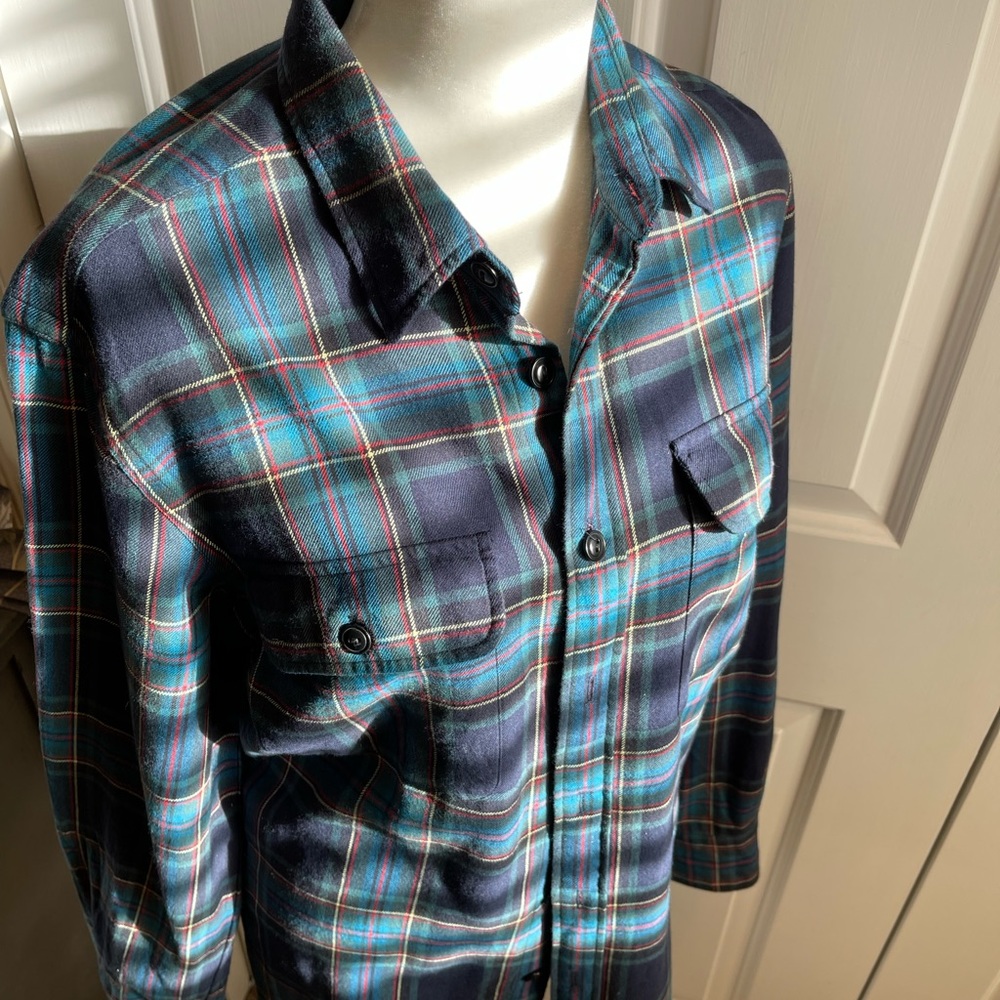 Womens Ralph Lauren flannel button down top.Suede elbow patches.